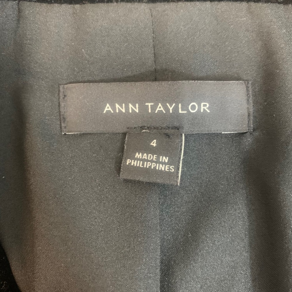 Ann Taylor Women's Sz 4 Black Velvet Single Button Blazer Jacket Office Career - Picture 5 of 8